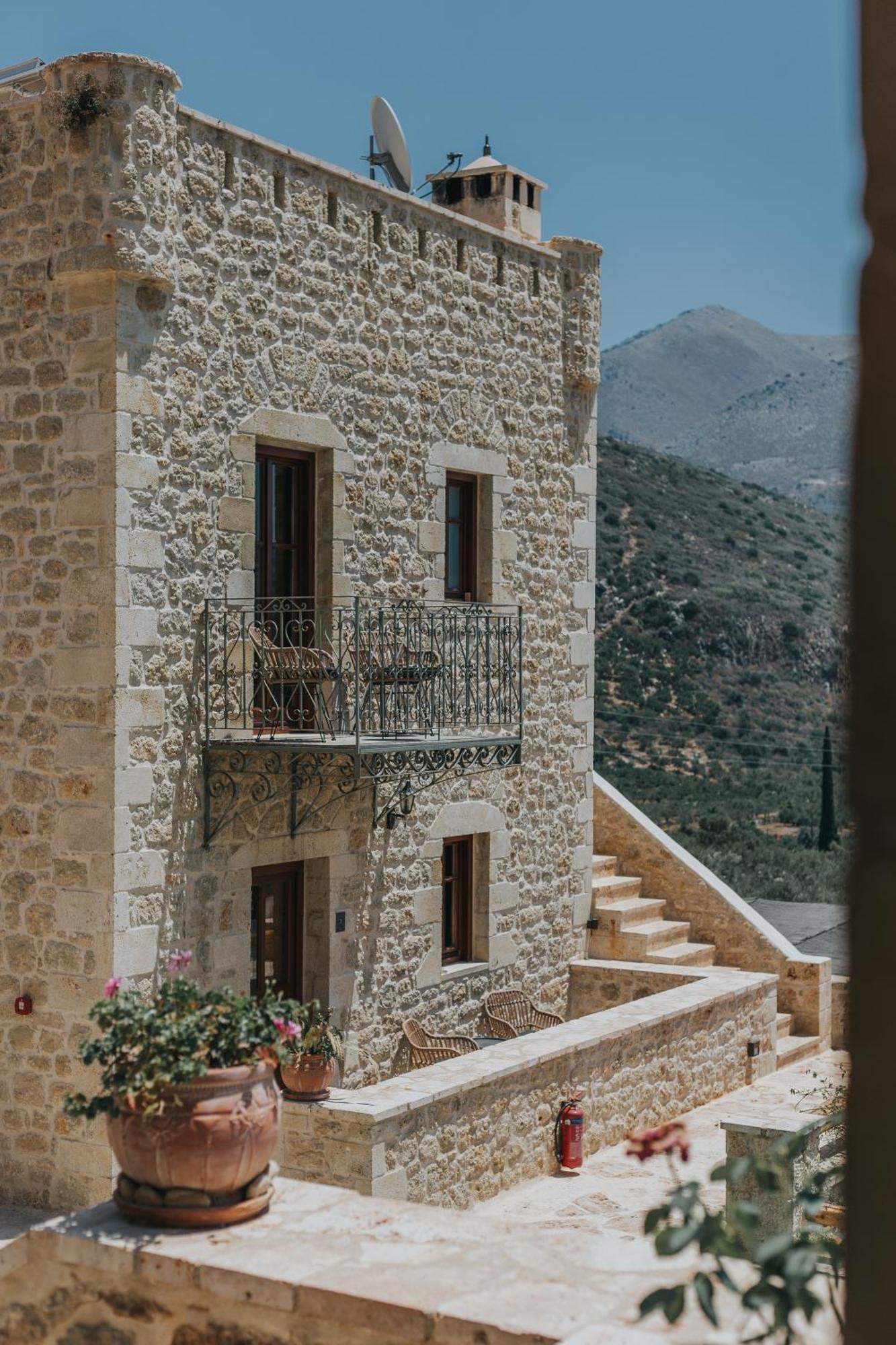 Hotel Brazzo di Maina Oitylo Esterno foto